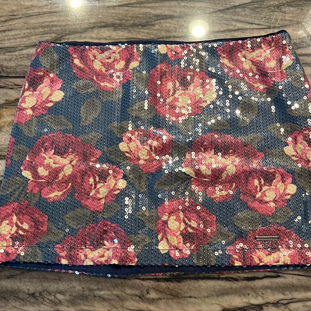 Womens Abercrombie skirt size 6